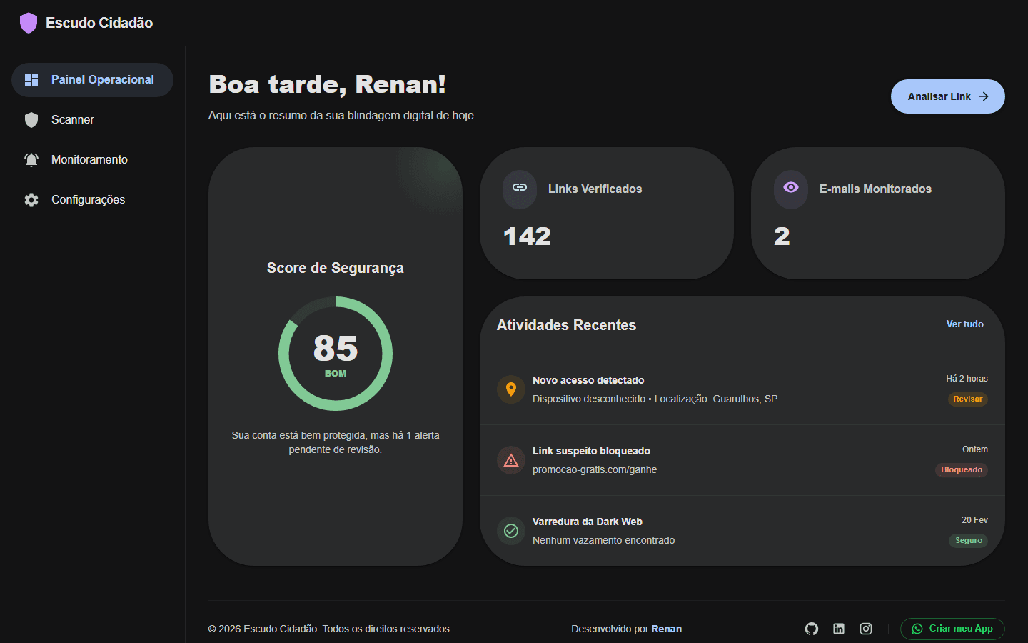 Painel do Escudo Cidadão com score de segurança e verificação de links em tema escuro.